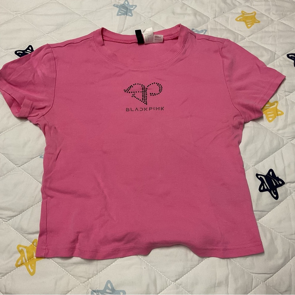 BlackPink x H&M Baby Tee
